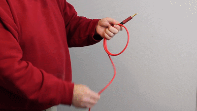 How to Wrap a Cable - The Over Under Cable Coiling Method_20180702111652.gif